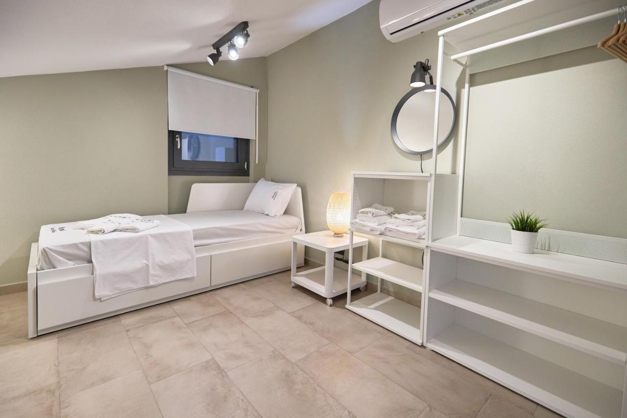 Oisymi Luxury Studios Néa Péramos 외부 사진